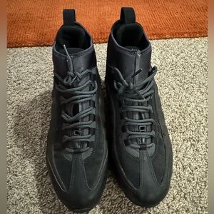 Airmax 95 sneaker boot rugged and ready